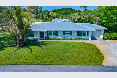 381 SE Edgewood Drive, Stuart, FL 34996 - Photo 2