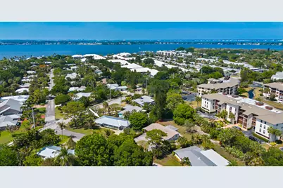 381 SE Edgewood Drive, Stuart, FL 34996 - Photo 22