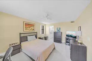 2704 NW 104th Ave, Sunrise, FL 33322 - Photo 22