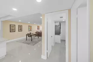 2704 NW 104th Ave, Sunrise, FL 33322 - Photo 34