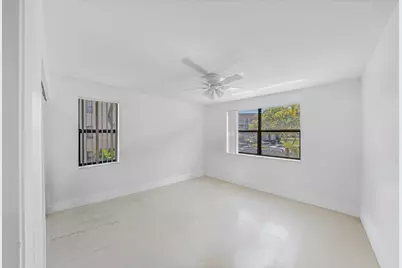 2704 NW 104th Avenue #210, Sunrise, FL 33322 - Photo 32