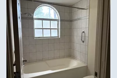 2501 NE 14th Street #301, Pompano Beach, FL 33062 - Photo 8