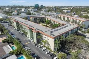 5300 NE 24th Terrace, Fort Lauderdale, FL 33308 - Photo 2