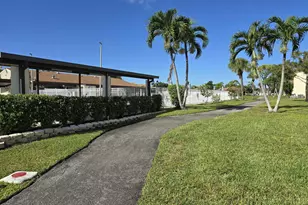 3531 Pine Tree Ct, Greenacres, FL 33463 - Photo 20