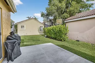 1441 Majesty Terrace, Weston, FL 33327 - Photo 30