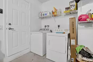 1441 Majesty Terrace, Weston, FL 33327 - Photo 32