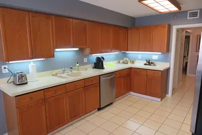 7578 Regency Lake Drive #501, Boca Raton, FL 33433 - Photo 8