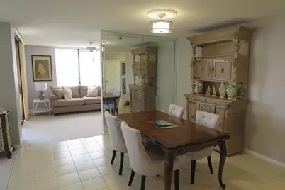 7578 Regency Lake Drive #501, Boca Raton, FL 33433 - Photo 6