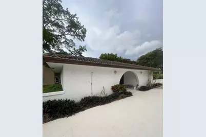 2700 Riverside Drive #103, Coral Springs, FL 33065 - Photo 10