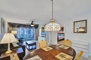 9421 Sunrise Lakes Blvd, Sunrise, FL 33322 - Photo 18