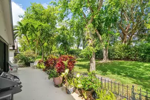 4820 Boxwood Cir, Boynton Beach, FL 33436 - Photo 2