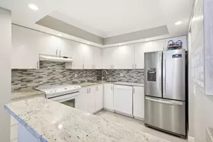 5440 N Ocean Dr, Singer Island, FL 33404 - Photo 22