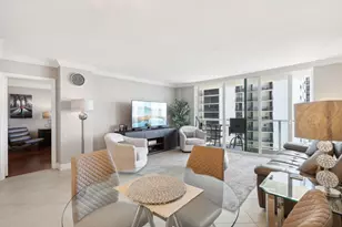 5440 N Ocean Dr, Singer Island, FL 33404 - Photo 16