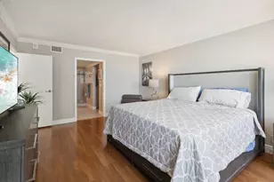 5440 N Ocean Dr, Singer Island, FL 33404 - Photo 32