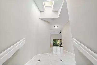 17270 Boca Club Boulevard #1707, Boca Raton, FL 33487 - Photo 4