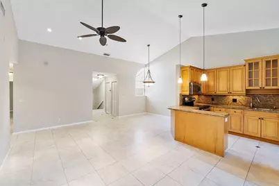 17270 Boca Club Boulevard #1707, Boca Raton, FL 33487 - Photo 8
