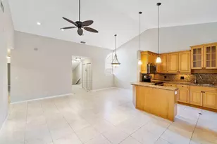 17270 Boca Club Blvd, Boca Raton, FL 33487 - Photo 8