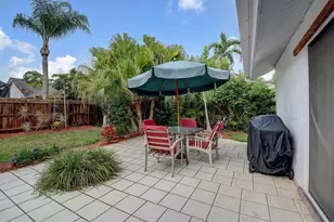 9565 El Clair Ranch Rd, Boynton Beach, FL 33437 - Photo 24