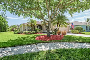 3415 63rd Square, Vero Beach, FL 32966 - Photo 2