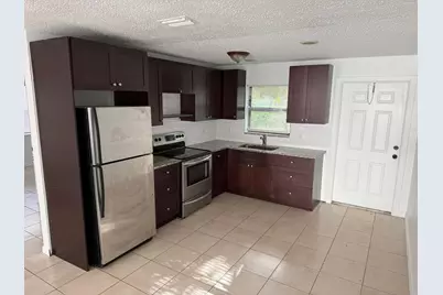 336 NE 12th Avenue, Boynton Beach, FL 33435 - Photo 2