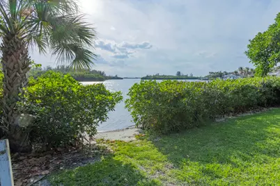 1027 Mangrove Lane, Vero Beach, FL 32963 - Photo 28