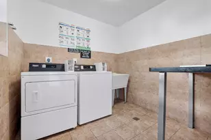 4270 NW 40th St, Lauderdale Lakes, FL 33319 - Photo 14