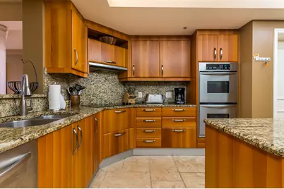 2051 SE 3rd Street #101, Deerfield Beach, FL 33441 - Photo 8