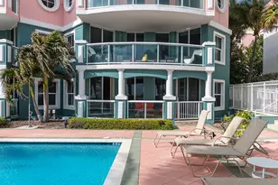 2051 SE 3rd St, Deerfield Beach, FL 33441 - Photo 6