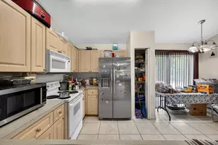 925 SW 11th St Street SW, Vero Beach, FL 32962 - Photo 6