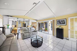 5597 Descartes Cir, Boynton Beach, FL 33472 - Photo 18