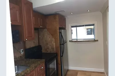 115 Antiquera Avenue #2, Coral Gables, FL 33134 - Photo 6