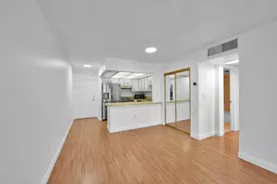 7100 NW 17th St, Plantation, FL 33313 - Photo 10