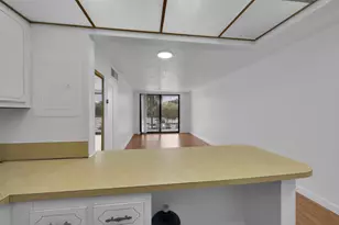 7100 NW 17th St, Plantation, FL 33313 - Photo 14