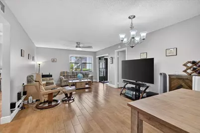 7633 Tahiti Lane #101, Lake Worth, FL 33467 - Photo 2