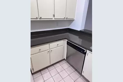 417 E Palm Cir Circle E #417, Pembroke Pines, FL 33025 - Photo 6