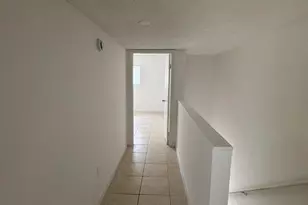 417 E Palm Cir Circle E, Pembroke Pines, FL 33025 - Photo 18
