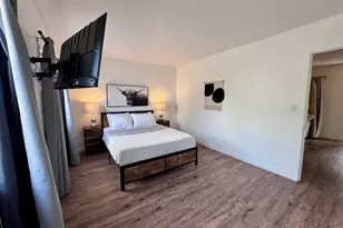 202 Lucerne Ave, Lake Worth Beach, FL 33460 - Photo 12