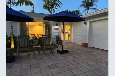 423 Beacon Street, Tequesta, FL 33469 - Photo 2