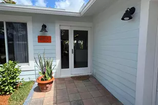 423 Beacon St, Tequesta, FL 33469 - Photo 8