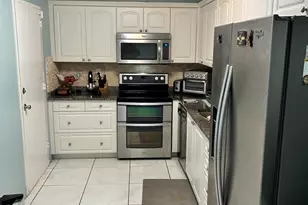 4250 Galt Ocean Dr, Fort Lauderdale, FL 33308 - Photo 10