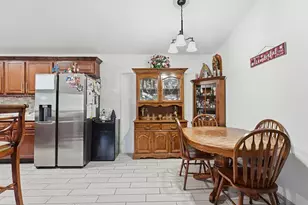 2301 SW Barber Ln, Port Saint Lucie, FL 34984 - Photo 14