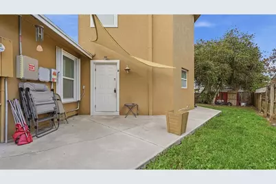 2301 SW Barber Lane, Port Saint Lucie, FL 34984 - Photo 10