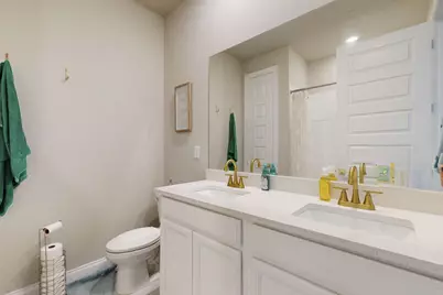 6624 NW Cloverdale Avenue, Port Saint Lucie, FL 34987 - Photo 50