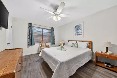 211 Lake Dora Drive, West Palm Beach, FL 33411 - Photo 8