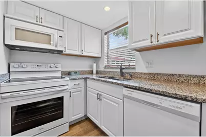 211 Lake Dora Drive, West Palm Beach, FL 33411 - Photo 2