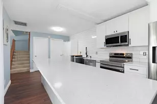 8142 Bridgewater Ct, Lake Clarke Shores, FL 33406 - Photo 10