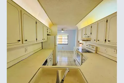 23385 Barwood Lane #1203, Boca Raton, FL 33428 - Photo 8