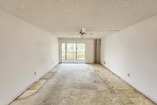 23385 Barwood Ln, Boca Raton, FL 33428 - Photo 4