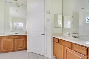 1599 Newhaven Point Ln, West Palm Beach, FL 33411 - Photo 12
