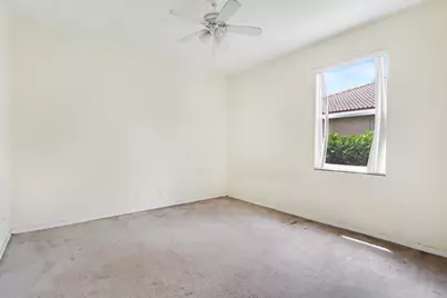 1599 Newhaven Point Lane, West Palm Beach, FL 33411 - Photo 2